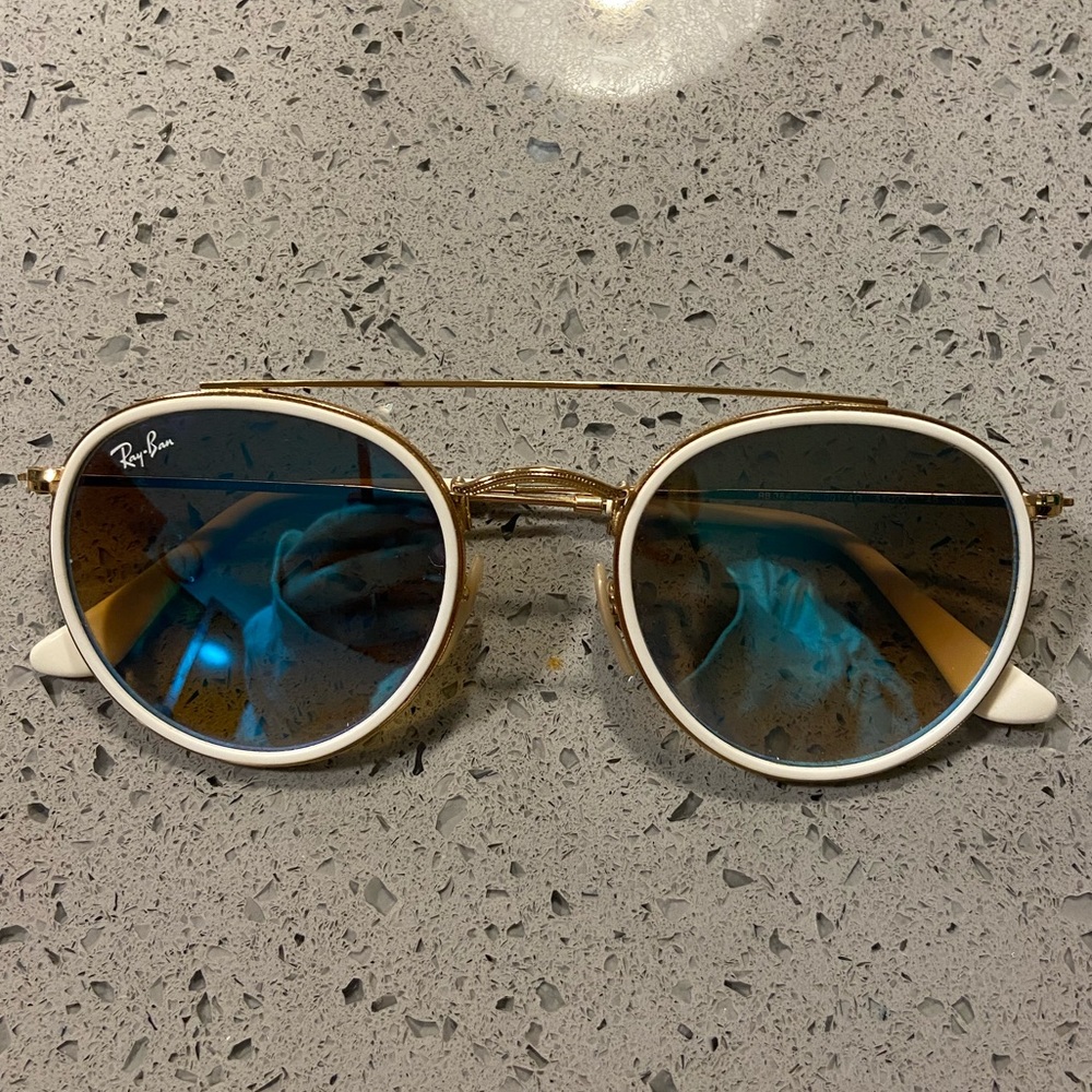 Authentic Women’s Ray-Ban’s Circle Sunglasses with Blue Tint Lens and Gold Frame